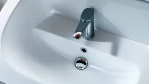 Jaka bateria do umywalki 40 cm