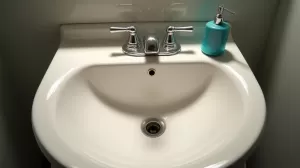 Jaka średnica odpływu do umywalki