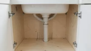 wysokość podejścia pod zlewozmywak