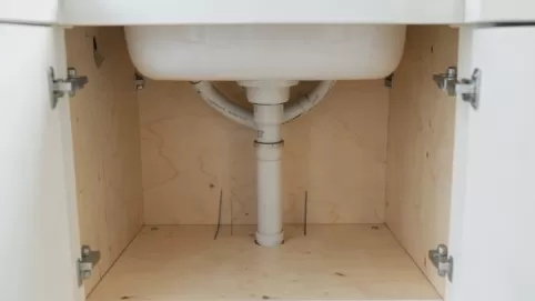 wysokość podejścia pod zlewozmywak