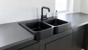 zlewozmywak dwukomorowy nakładany na szafkę 80x60 czarny